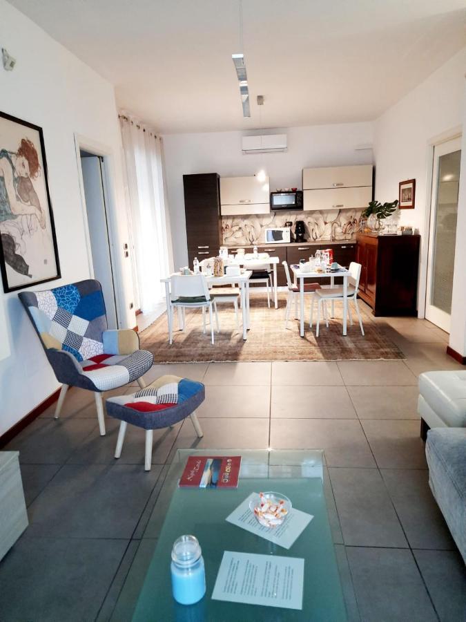 פוזולי Caprice B&B מראה חיצוני תמונה