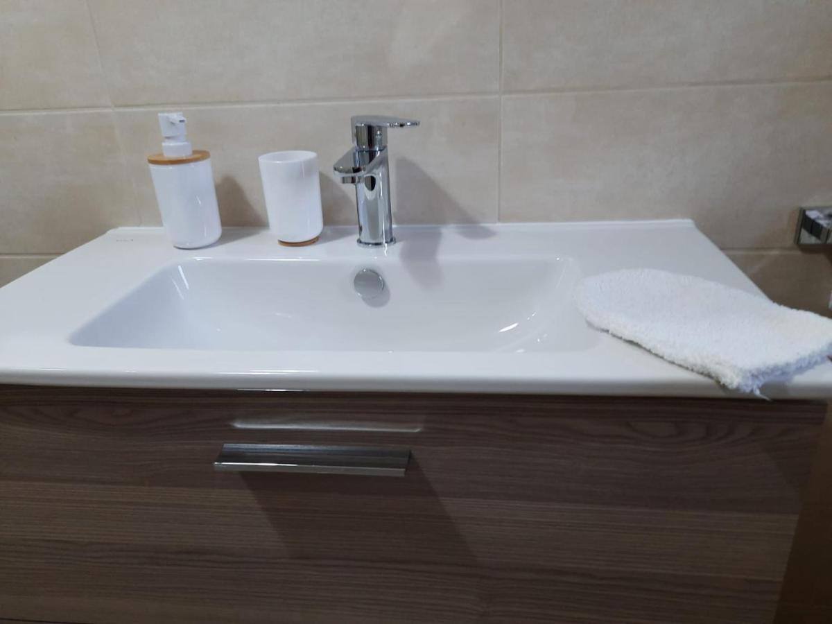 פוזולי Caprice B&B מראה חיצוני תמונה